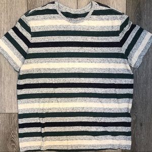 Men’s mossimo tee